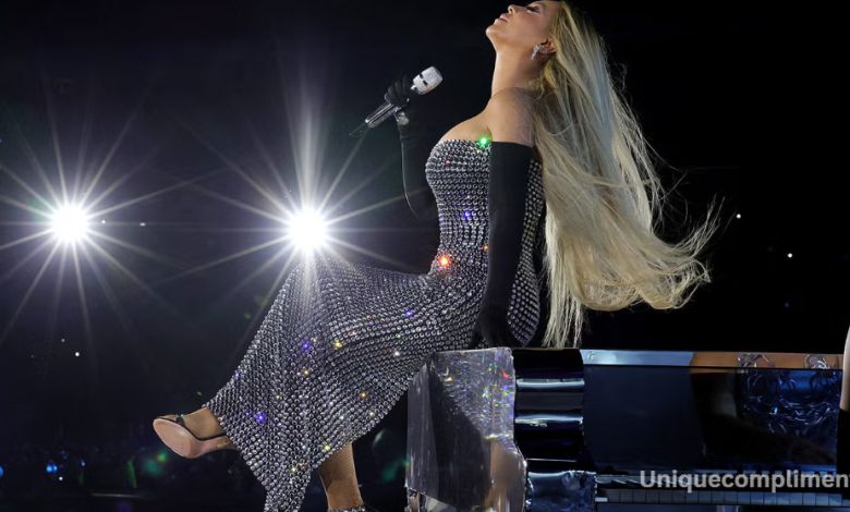 Beyoncé Took Time During Her Concert to Compliment